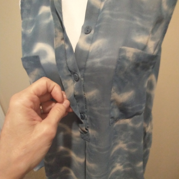 BCBGMaxAzria Blue/White Watercolor Button Down Blouse - Picture 10 of 10